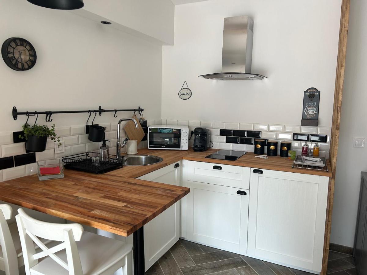 Charmant Studio Dans Villa - Jardin Privatif . La Seyne-sur-Mer Esterno foto