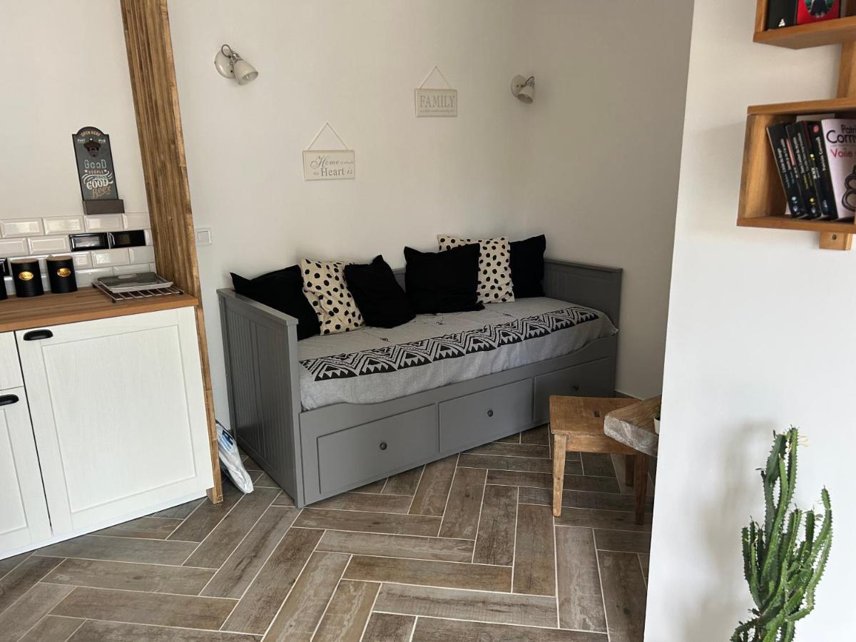 Charmant Studio Dans Villa - Jardin Privatif . La Seyne-sur-Mer Esterno foto
